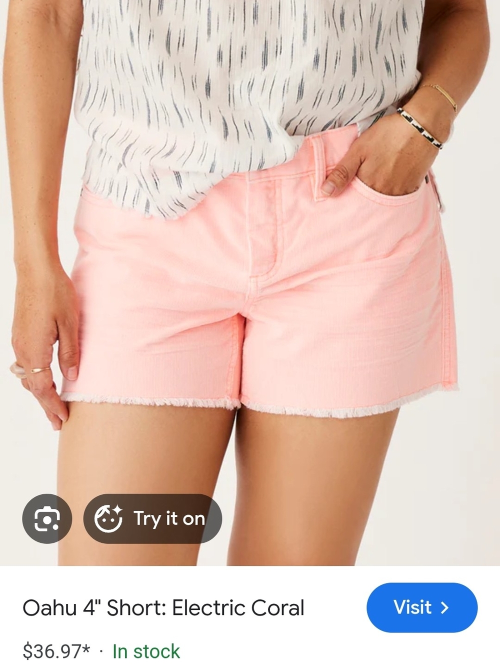 Carve OahuElectric Coral Women's 4" Shorts Size 4